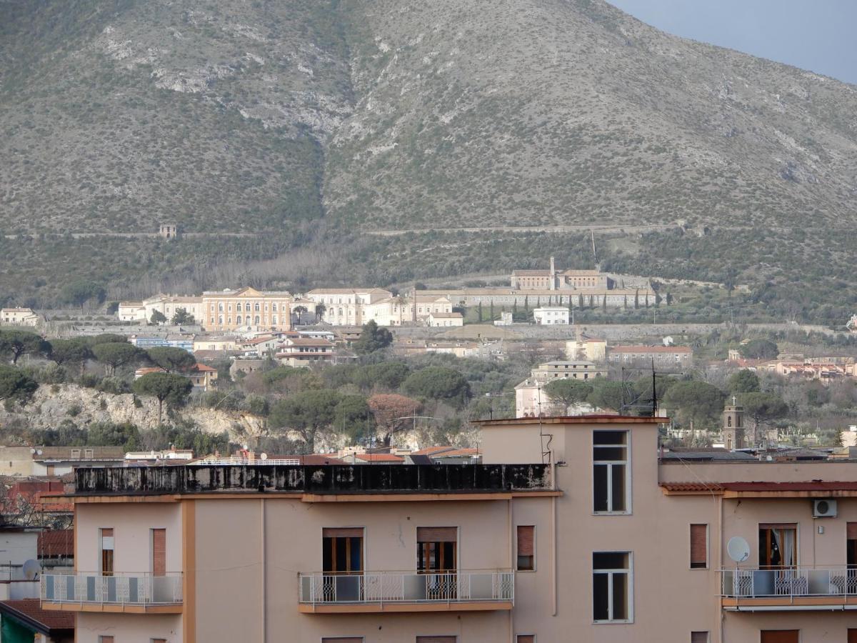 Caserta Royale Apartment Eksteriør billede