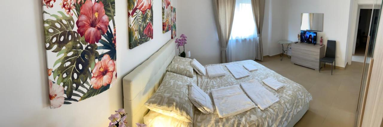 Caserta Royale Apartment Eksteriør billede