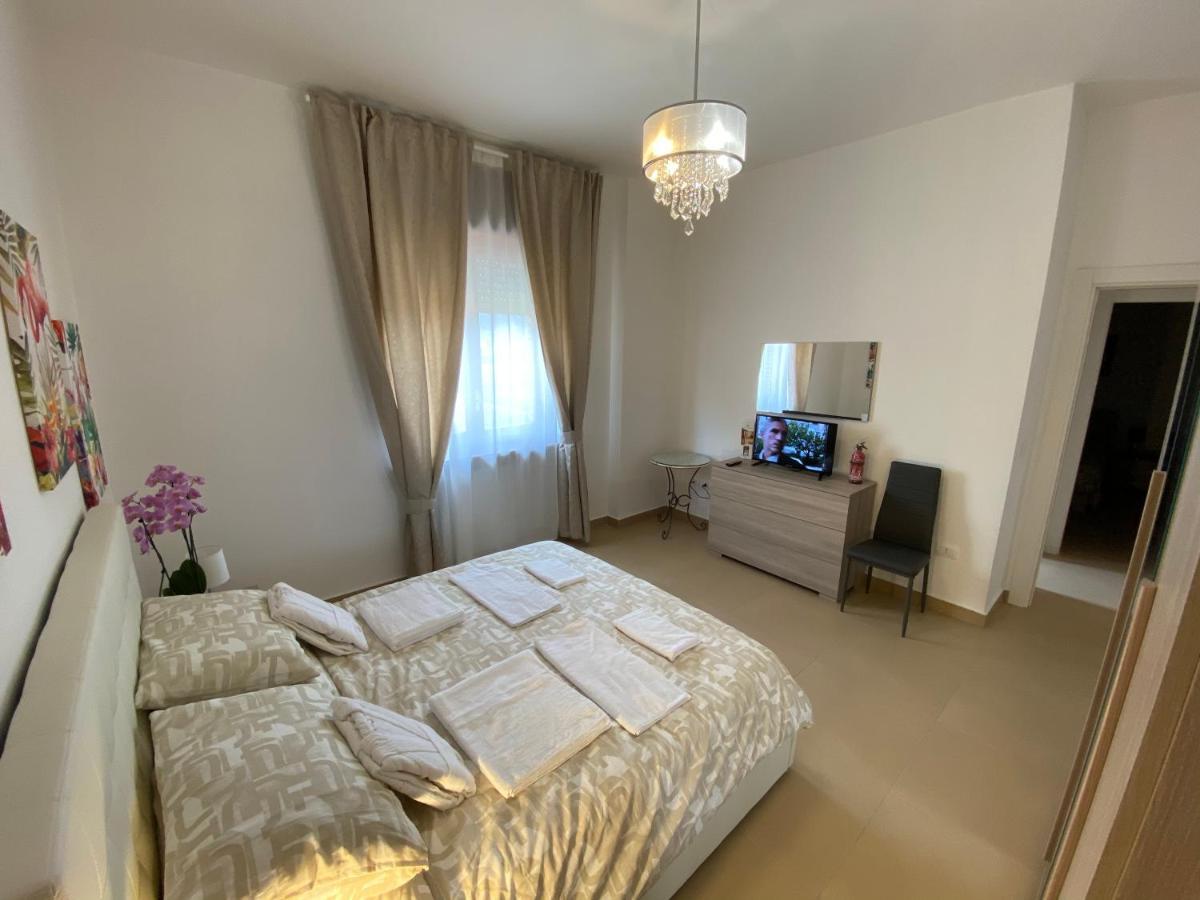 Caserta Royale Apartment Eksteriør billede